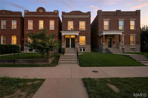 2f-4363 Gibson Ave, Saint Louis, MO, 63110-1646 | Card Image