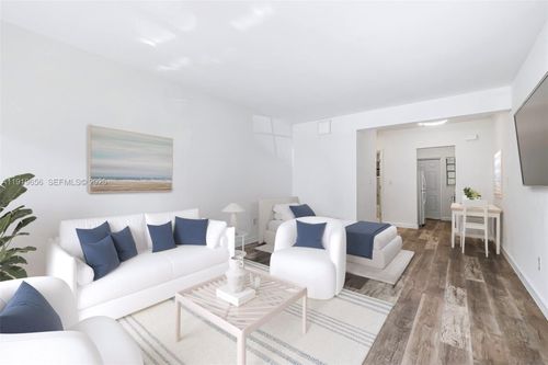 apt-106-635 8th St, Miami Beach, FL, 33139-6175 | Card Image