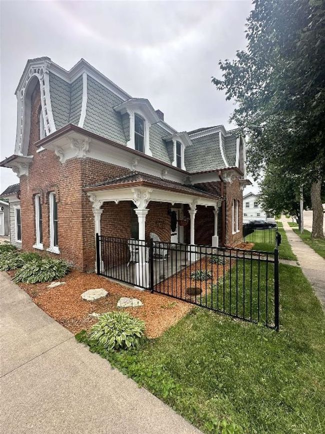 229 N Monroe St, House other with 5 bedrooms, 2 bathrooms and null parking in LANCASTER WI | Image 19