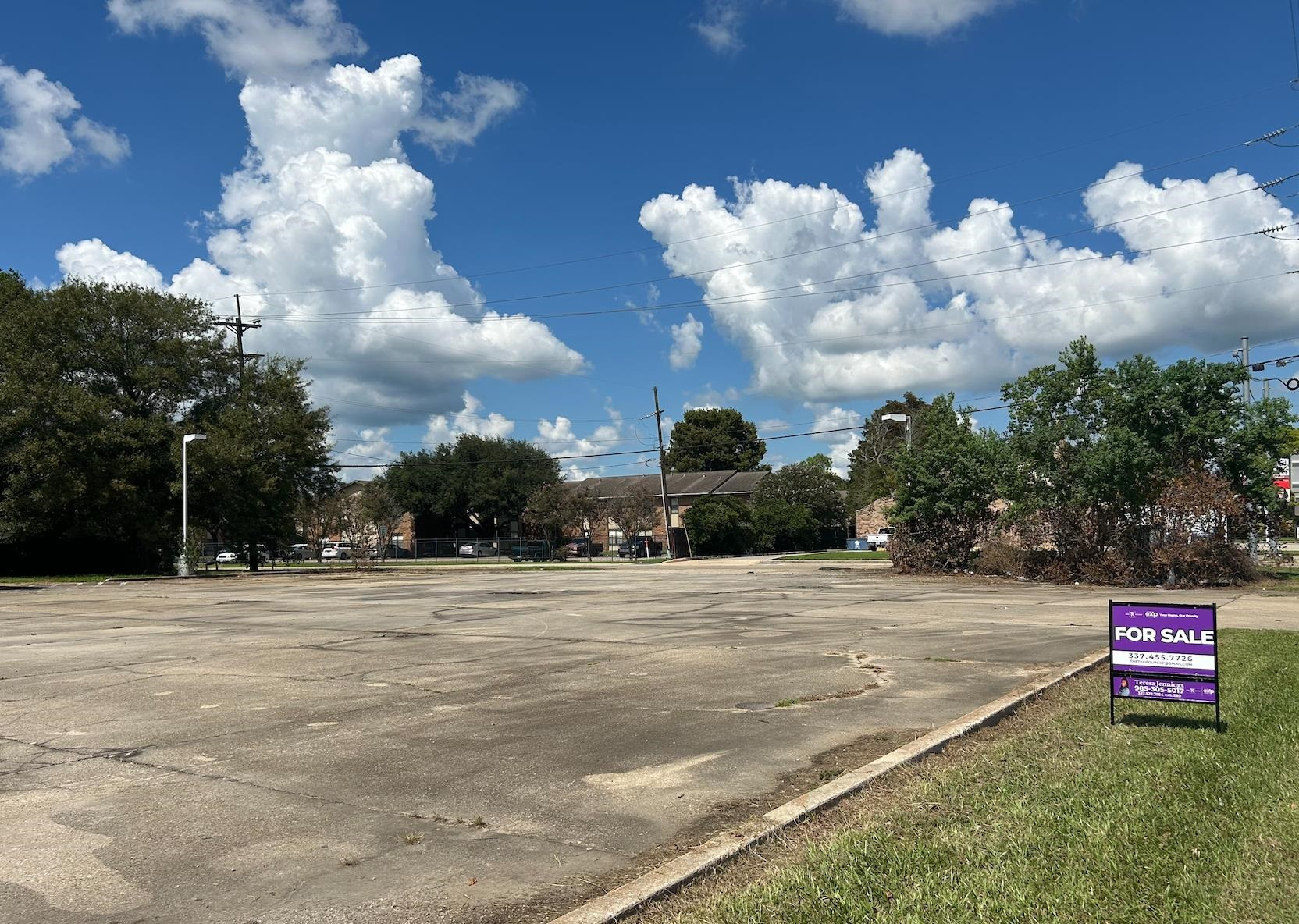 Commercial Sale in New Iberia 3