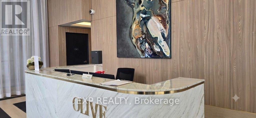 Residential Lease in Toronto (Willowdale East) 3