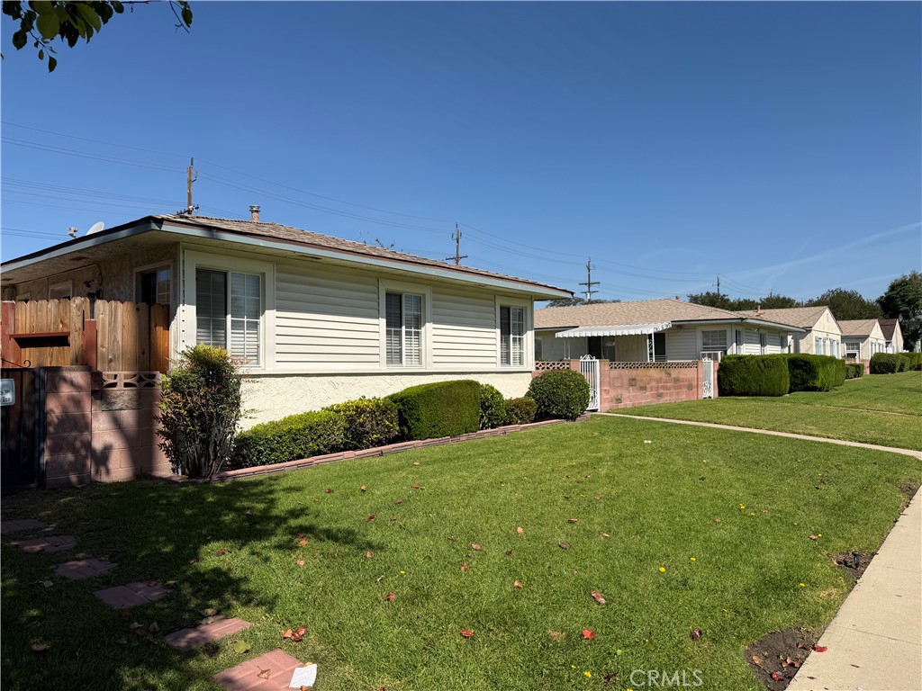 Residential Income in Burbank 2