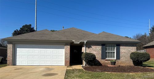 615 Little Farm Rd, Prattville, AL, 36066-7213 | Card Image