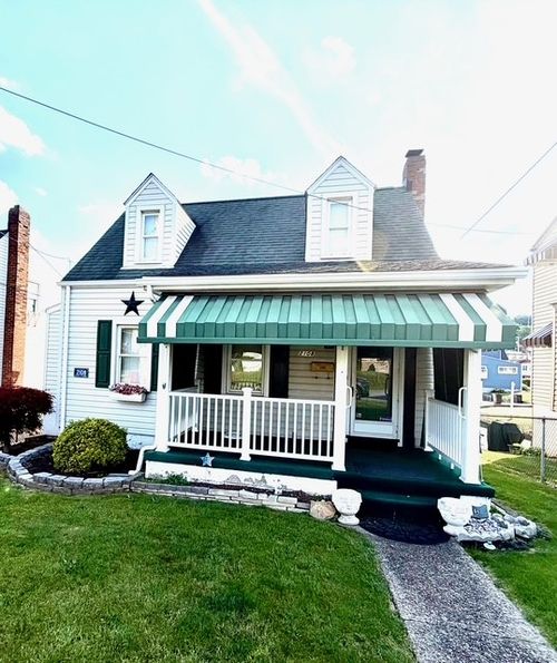 2108 Barnsdale Ave, Mckeesport, PA, 15132-7605 | Card Image
