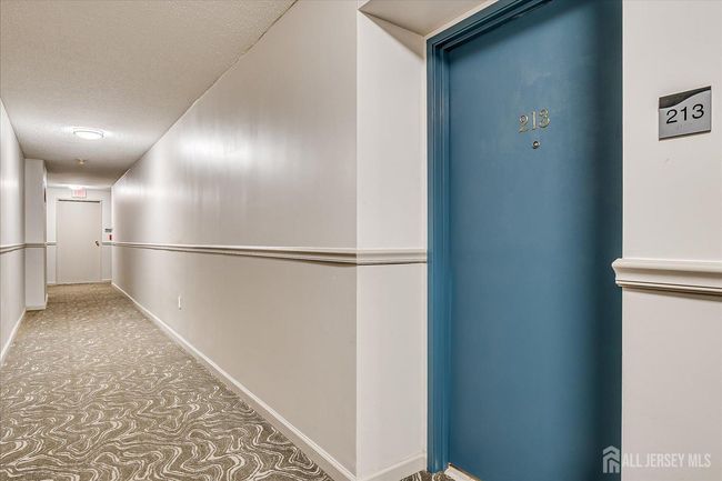 APT-213 - 10 N Wood Ave, Townhouse with 1 bedrooms, 1 bathrooms and null parking in Linden NJ | Image 6