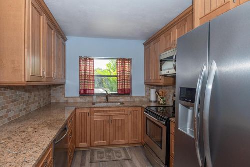 17-6041 Se Landing Way, Stuart, FL, 34997-1810 | Card Image