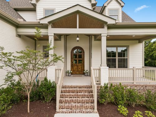 4289 Moore Ln, Culleoka, TN, 38451-2055 | Card Image