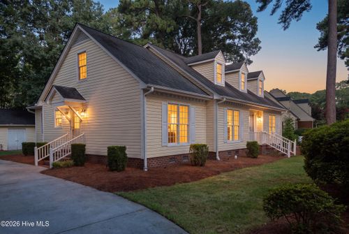 604 Bremerton Dr, Greenville, NC, 27858-6503 | Card Image