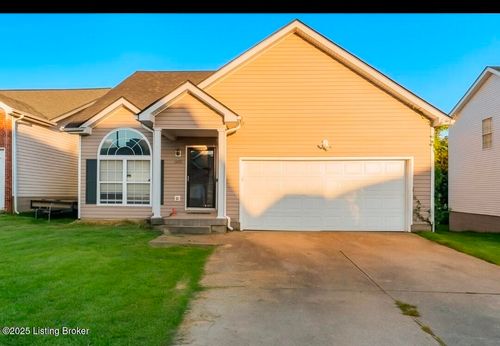 5228 Cypress Ct, Shelbyville, KY, 40065-7764 | Card Image