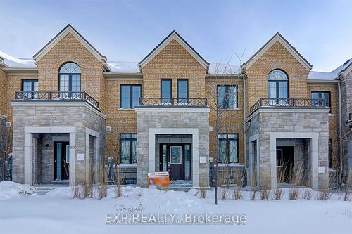 275 Bloomington Rd, Richmond Hill, ON, L4E1A2 | Card Image