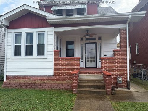 727 Central Ave, Charleston, WV, 25302-1701 | Card Image