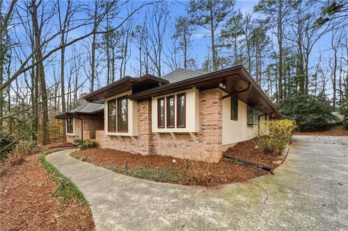 1130 Valley Ridge Ct Se, Marietta, GA, 30067-5473 | Card Image