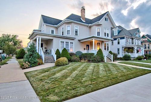 201 Luzerne Ave, West Pittston, PA, 18643-2333 | Card Image