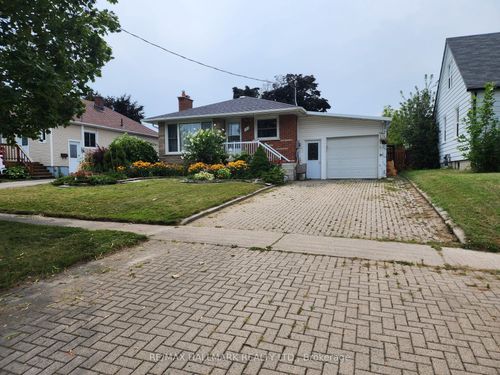 main-390 Gibbons St, Oshawa, ON, L1J4Z2 | Card Image