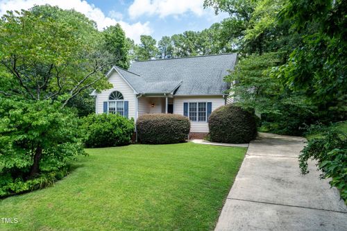 3333 Lassiter St, Durham, NC, 27707-3881 | Card Image