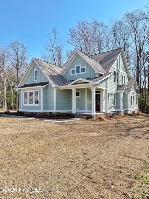 179 S Brightleaf Dr, Minnesott Beach, NC, 28510-1214 | Card Image