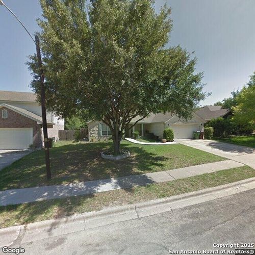 607 Dover Ln, Round Rock, TX, 78664-7690 | Card Image