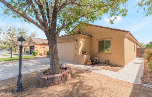 5655 Crowbush Cove Pl, Las Vegas, NV, 89122-4118 | Card Image