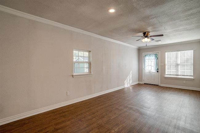 2309 Honeysuckle Ave, House other with 3 bedrooms, 2 bathrooms and null parking in Fort Worth TX | Image 27