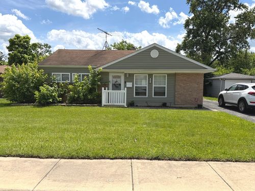 303 Sauganash St, Park Forest, IL, 60466-2226 | Card Image