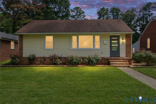 750 Hampton Rd, Petersburg, VA, 23805-2043 | Card Image