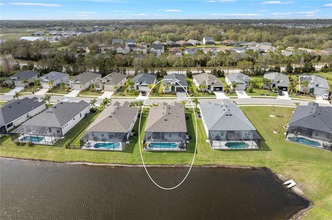 12726 Rainwashed Loop, House other with 3 bedrooms, 2 bathrooms and null parking in Parrish FL | Image 5