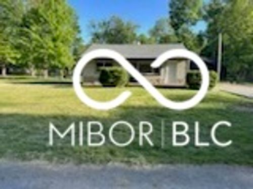 2809 Taxus St, Anderson, IN, 46011-9421 | Card Image