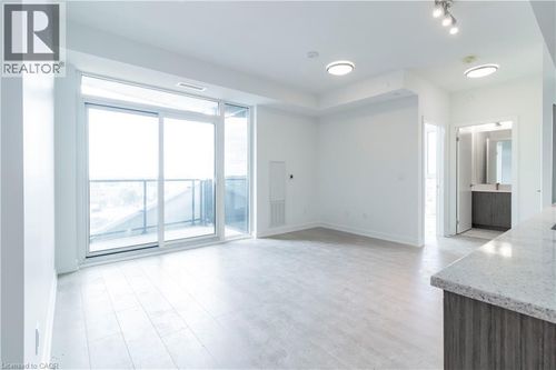 3506-25 Wellington St S, Kitchener, ON, N2G0G5 | Card Image