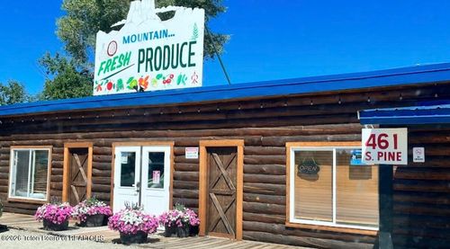 461 S Pine Street, Pinedale, WY, 82941 | Card Image