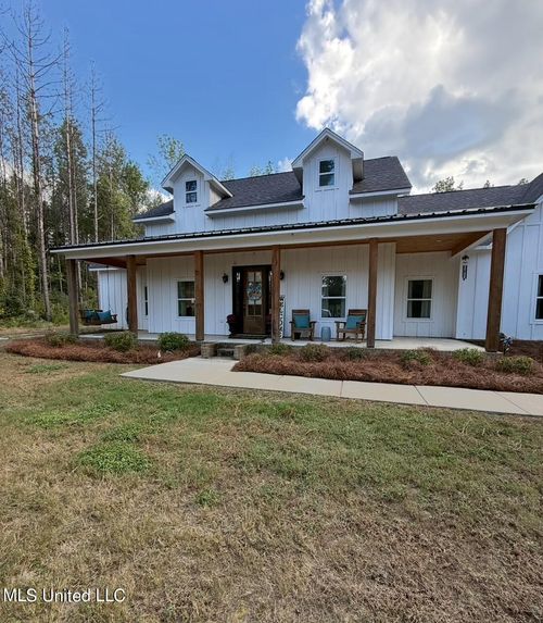 145 Lawrence Rd, Brandon, MS, 39047-7236 | Card Image
