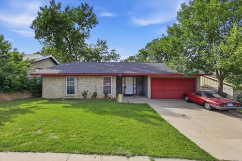 1839 Sherwood Ln, Carrollton, TX, 75006-4205 | Card Image