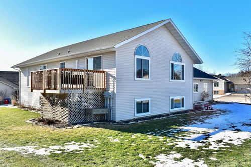 17 Williams St, Lewiston, MN, 55952-1455 | Card Image