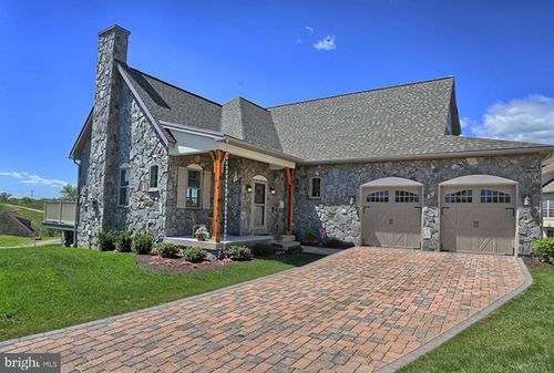 9 S Chamberlain Ct, GETTYSBURG, PA, 17325-6638 | Card Image