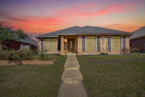 4817 Scots Briar Lane, Fort Worth, TX, 76137 | Card Image