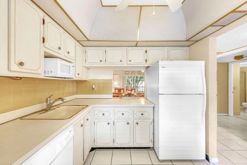 202-7640 Nw 1st St, Margate, FL, 33063-7573 | Card Image