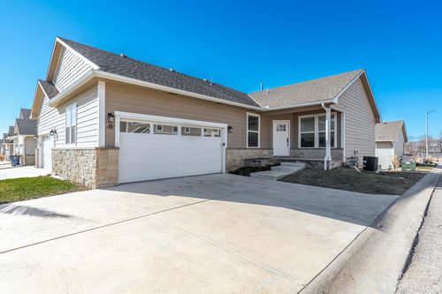 331 N 127th St E Bldg 27/401, Wichita, KS, 67206 | Card Image