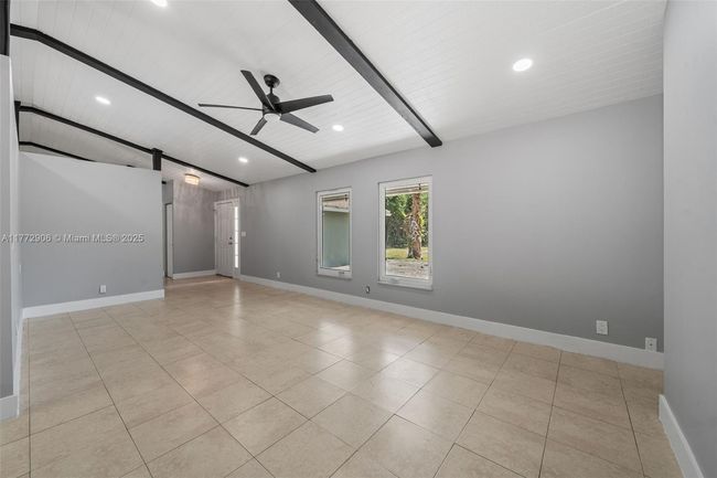 15696 Ferris Pl, House other with 5 bedrooms, 3 bathrooms and null parking in LOXAHATCHEE FL | Image 16