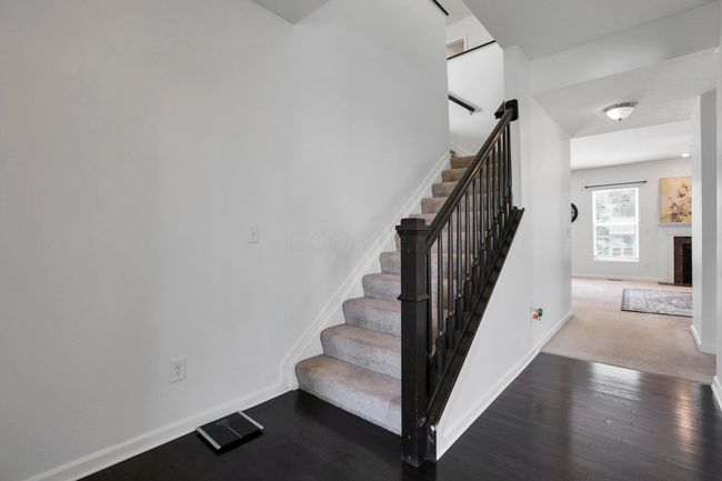 8601 Crooked Maple Dr, House other with 3 bedrooms, 3 bathrooms and null parking in Blacklick OH | Image 5