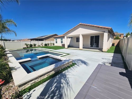 33014 Marin Fields Rd, Winchester, CA, 92596-5208 | Card Image