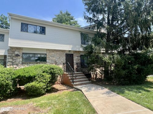 c1-899 Merritt Dr, Hillsborough, NJ, 08844-5306 | Card Image