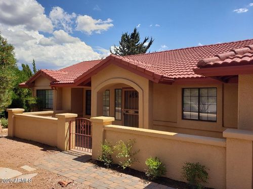 2435 Homestead Rd, Sedona, AZ, 86336-3262 | Card Image