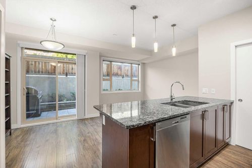 318-4303 1 St Ne, Calgary, AB, T2E7M3 | Card Image