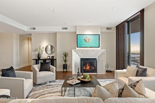 1101-2402 E Esplanade Ln, Phoenix, AZ, 85016-9108 | Card Image