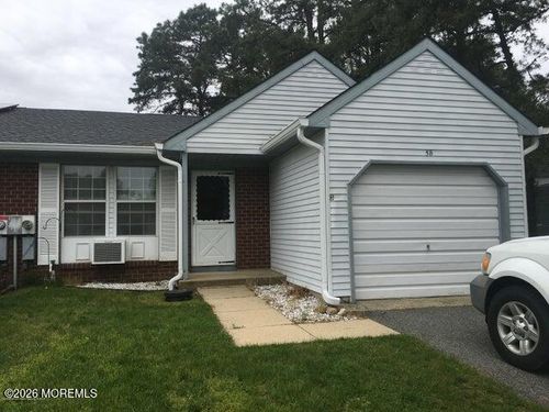 62-5B Greenwood Ln, Whiting, NJ, 08759-2163 | Card Image