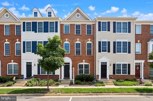 25114 Mcbryde Ter, CHANTILLY, VA, 20152-6748 | Card Image