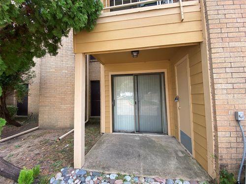 205-5825 Marvin Loving Dr, Garland, TX, 75043-4596 | Card Image