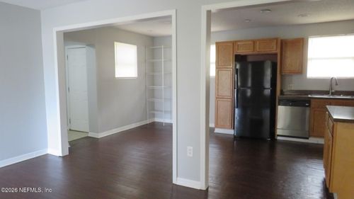 1647 Dibble Cir E, JACKSONVILLE, FL, 32246-8711 | Card Image