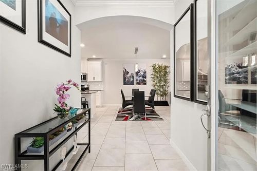 14672 Edgewater Cir, NAPLES, FL, 34114-8970 | Card Image