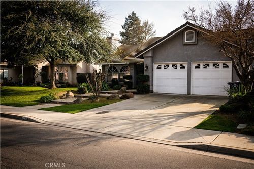 3288 Cedar Creek Ln, Madera, CA, 93637 | Card Image