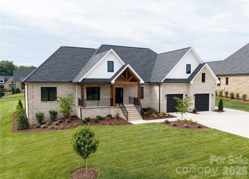 2927 Tavistock Ln, Lincolnton, NC, 28092-5504 | Card Image